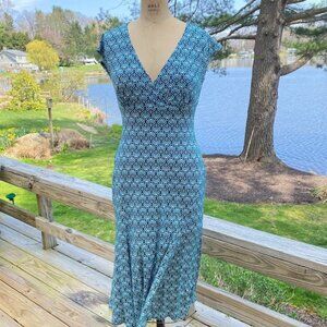Versatile Pullover Dress by Dressbarn Size 6